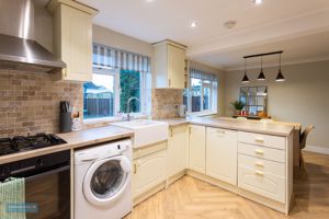 Kitchen/Dining Room- click for photo gallery